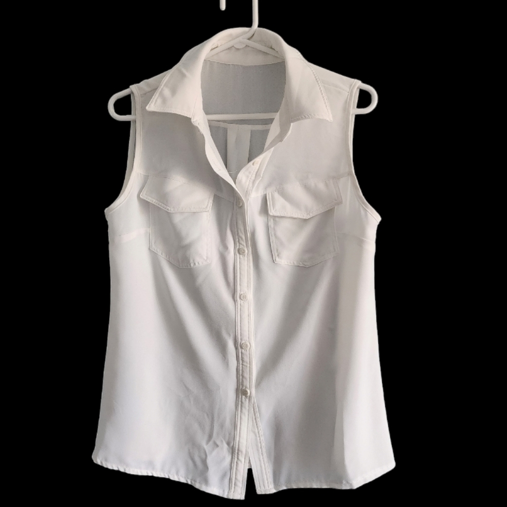 Preowned White Blouse.